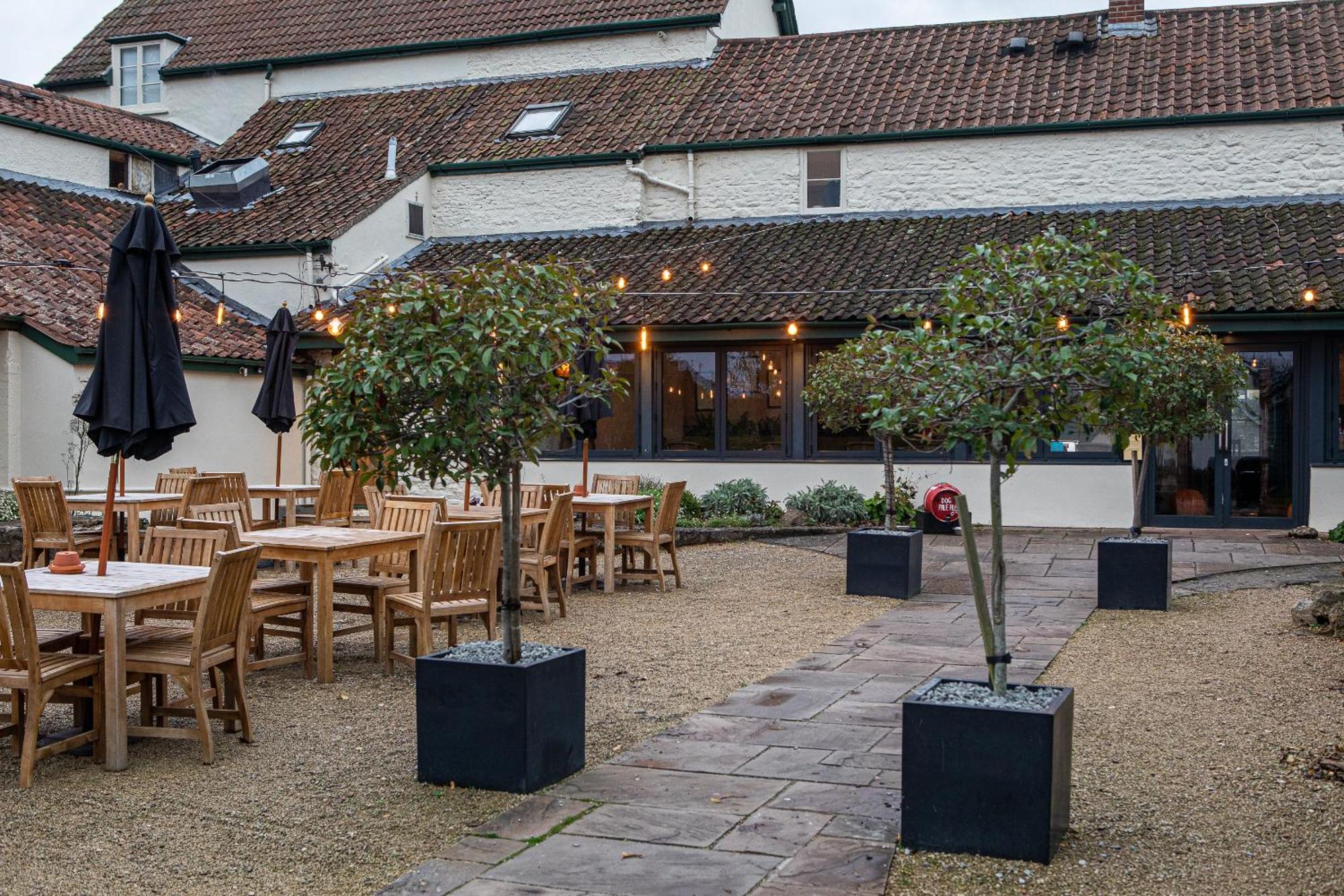 The George At Backwell Panzió Nailsea Kültér fotó